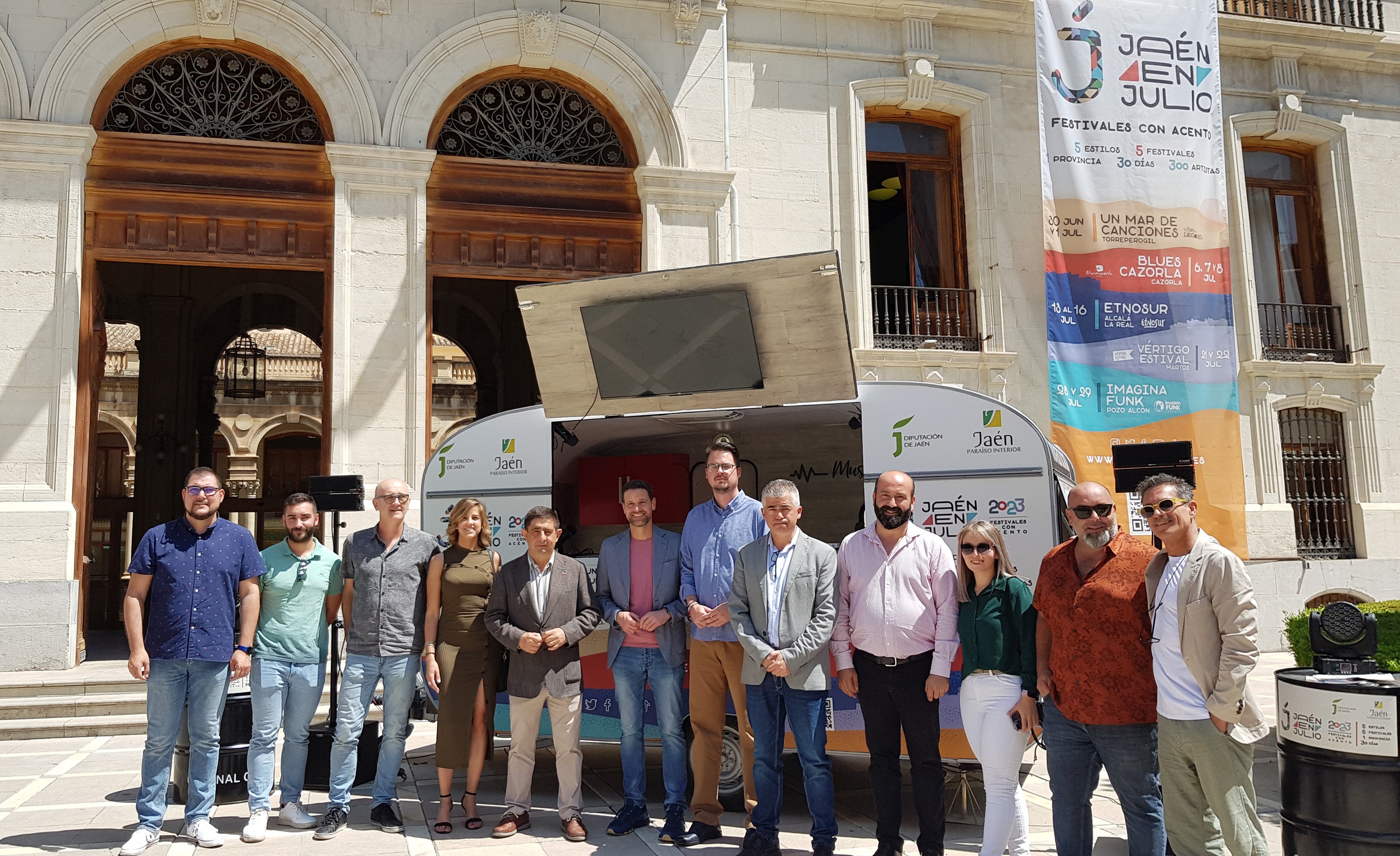 Acto de presentación de la caravana de los festivales 'Jaén en julio'.