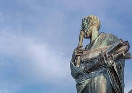 Escultura de Aristóteles.
