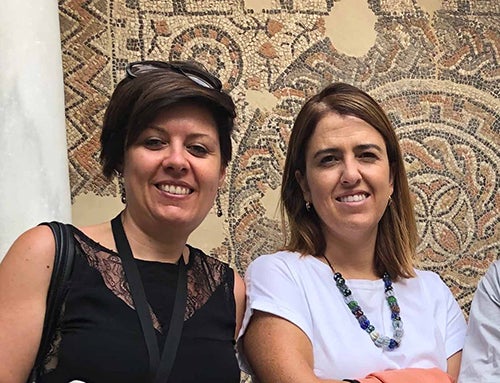 Elena Sánchez y Macarena Bustamante-Álvarez.