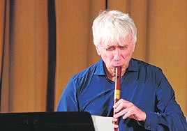 Giovanni Antonini, durante su concierto en el Hospital Real.