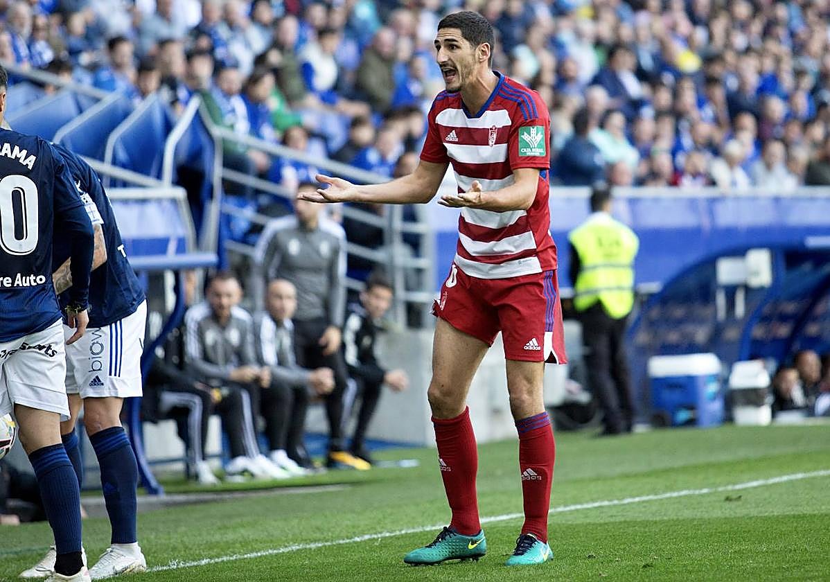 Bodiger, en el partido contra el Oviedo en el Tartiere.