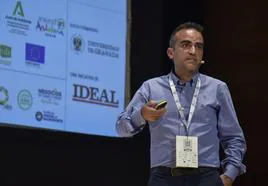 Federico Lara Villoslada, director de I+D de Lactalis Puleva.