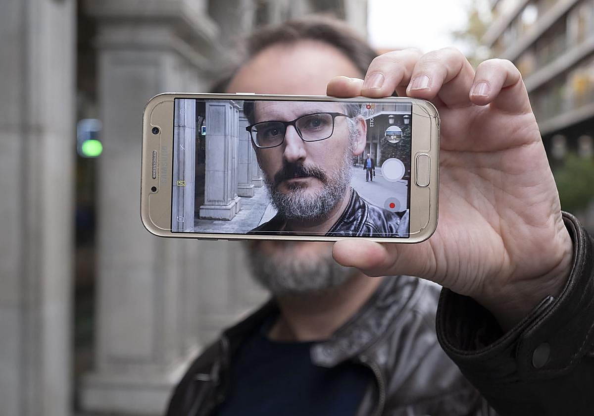 Gabriel H. Walta, en Ganivet.