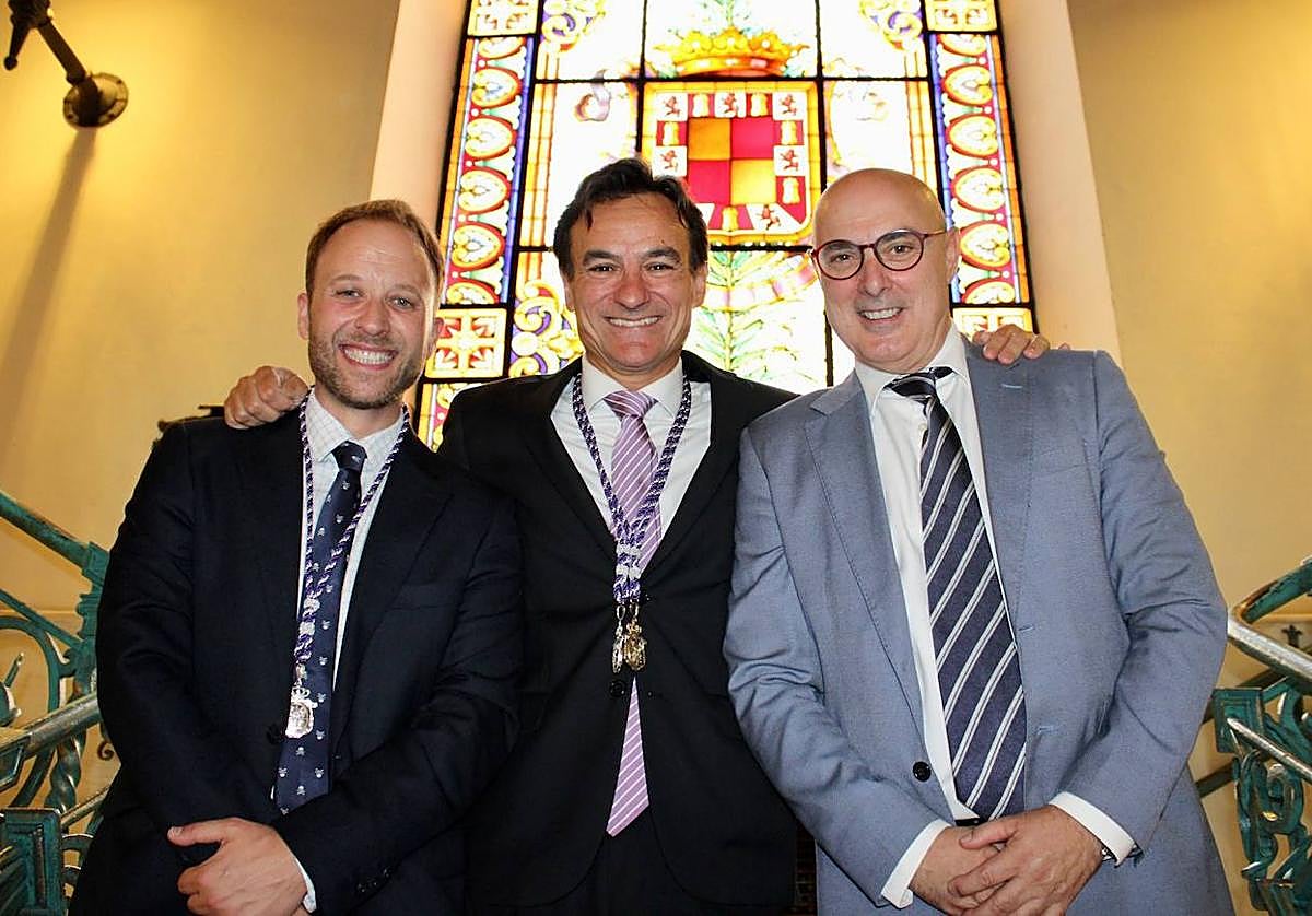 Erik Domínguez, Agustín González y 'el coach', Rafael García.