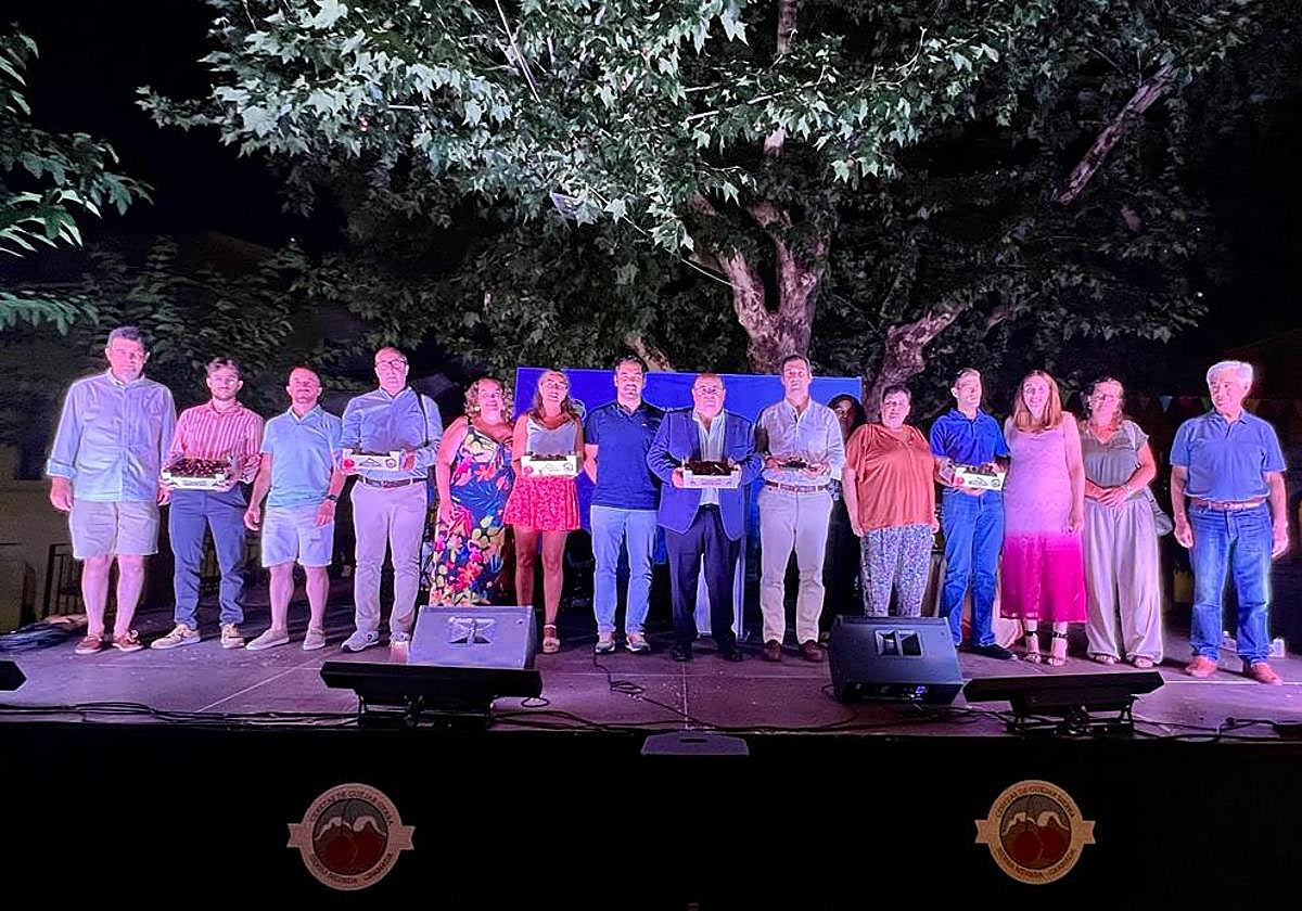 Pablo Pin recibe la Cereza de Oro 2023 de Güejar Sierra