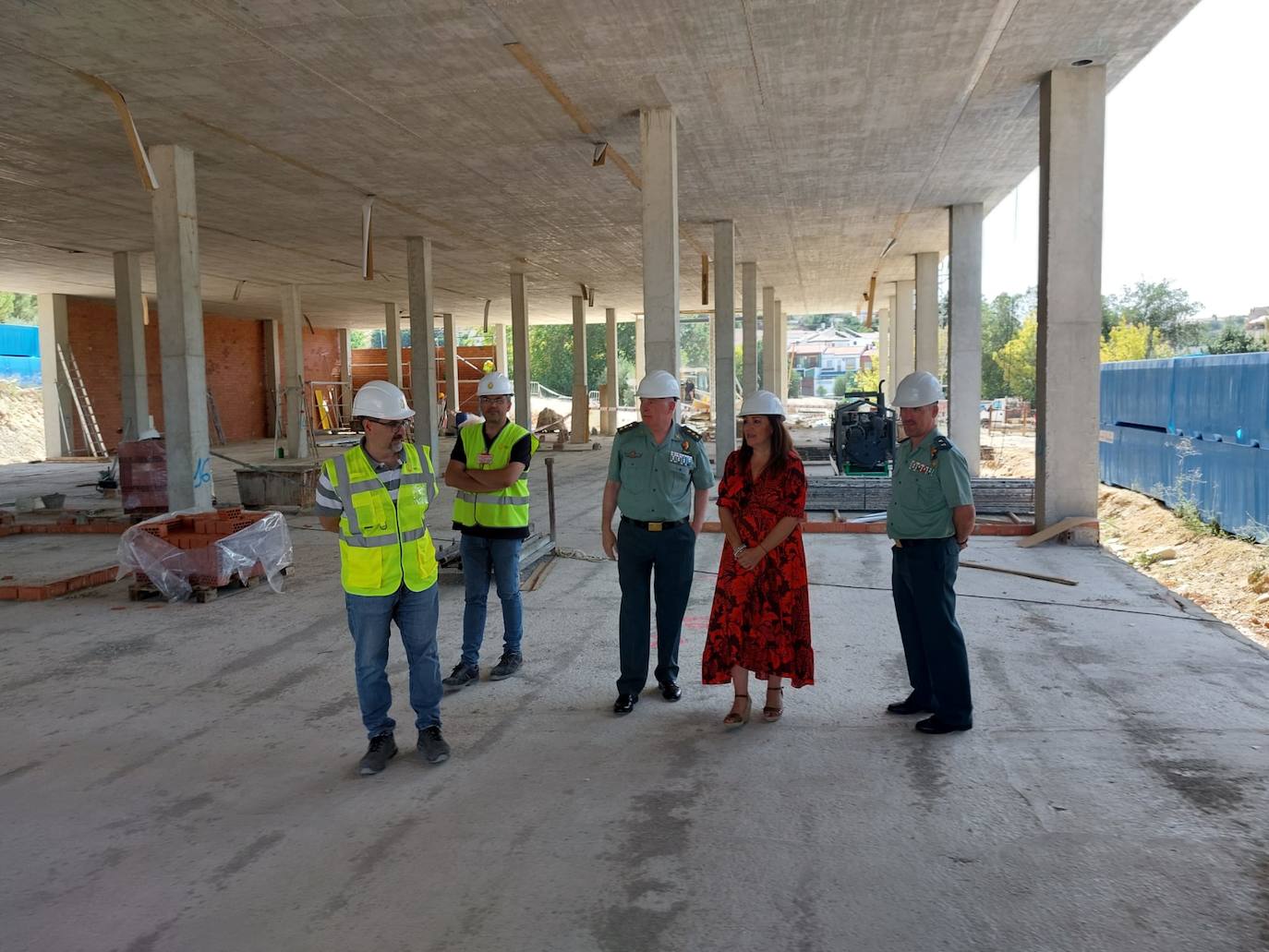 La subdelegada del Gobierno en su visita a las obras este jueves.