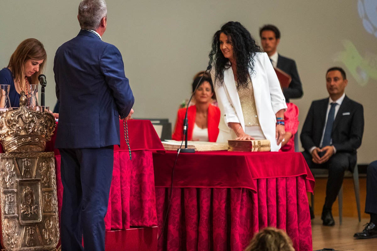 Las imágenes de la constitución de la Diputación de Granada