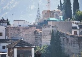 Imágenes de la restauración de la Torre de las Tres Caras.