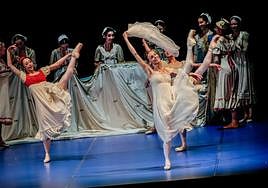 El Hamburg Ballet en el Teatro Generalife con 'El sueño de una noche de verano'.