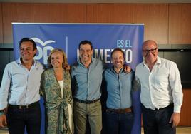 Agustín González, María Luisa del Moral, Juanma Moreno, Erik Domínguez y Javier Márquez.