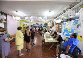 Colas para votar en la Costa de Granada.