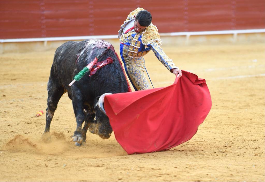 Lo mejor de la tarde de toros en Roquetas de Mar en fotos
