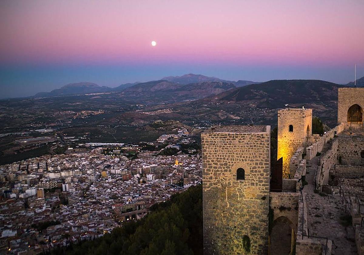 Atardecer de verano desde el Castillo de Santa Catalina.