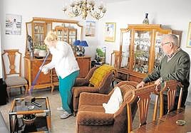 Programa de ayuda a domicilio enfocado a la tarcera edad.