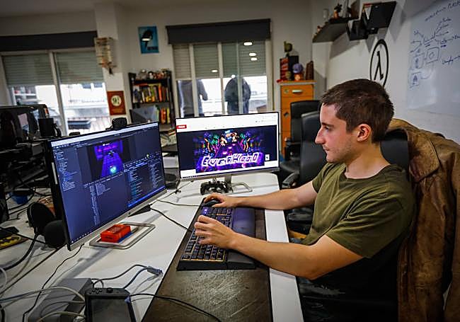 Roca, en el estudio de San Antón.