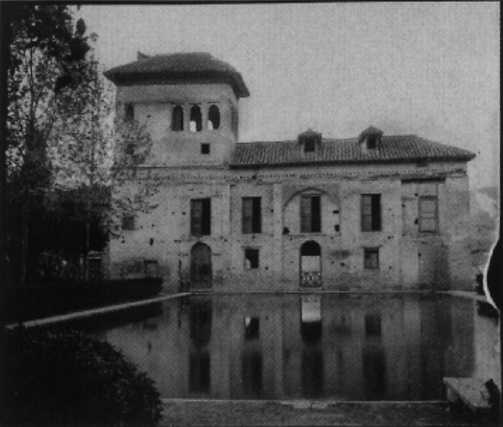 Imagen del Partal incluida en la exposición 'Por Amor al Arte, José Martínez Rioboó y la fotografía amateur en Granada (1905-1925)'.