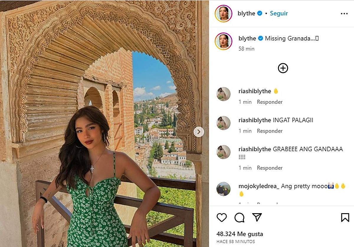 Andrea Brillantes en la Alhambra.