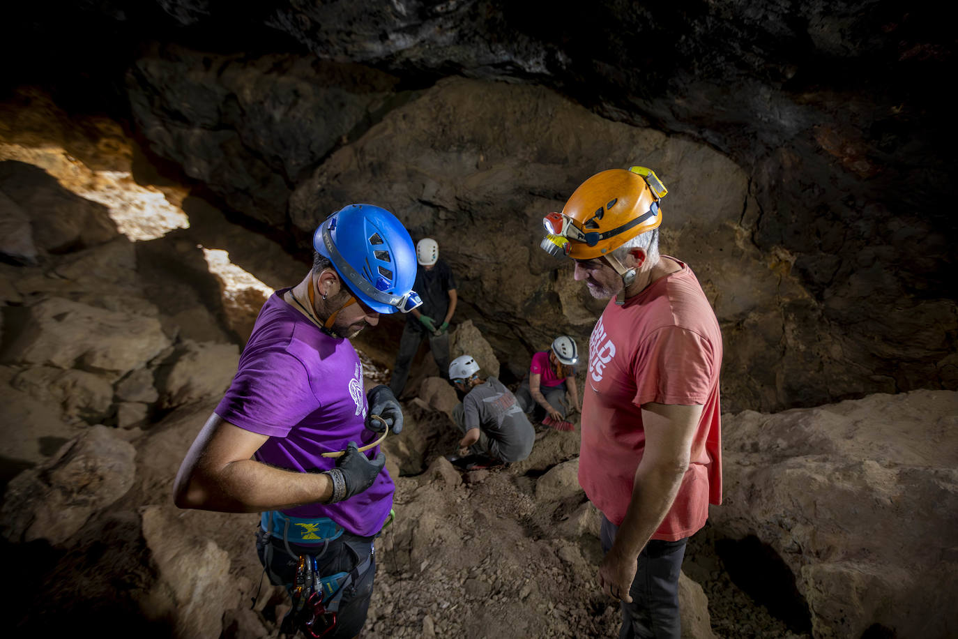 Las imágenes de la imponente Cueva de los Murciélagos de Granada