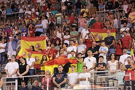 Los aficionados granadinos llenaron las gradas del Palacio.