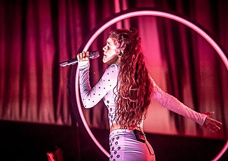 Imagen secundaria 1 - Cooltural Fest: bailes, cantos y sonrisas