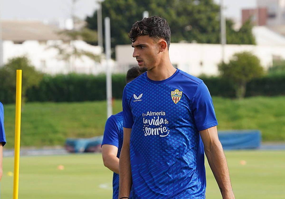 Marc Pubill podría ser tercer central en el partido del viernes ante el Celta.