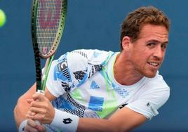 Roberto Carballés dio la primera gran sorpresa en el US Open al eliminar al número cuatro Holger Rune en el US Open.