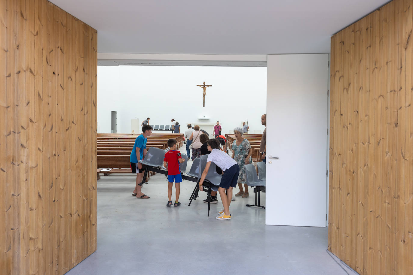 Imagen principal - Arrimando el hombro. 