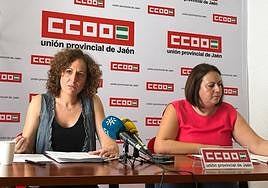 Nuria López y Silvia de la Torre, durante la rueda de prensa.