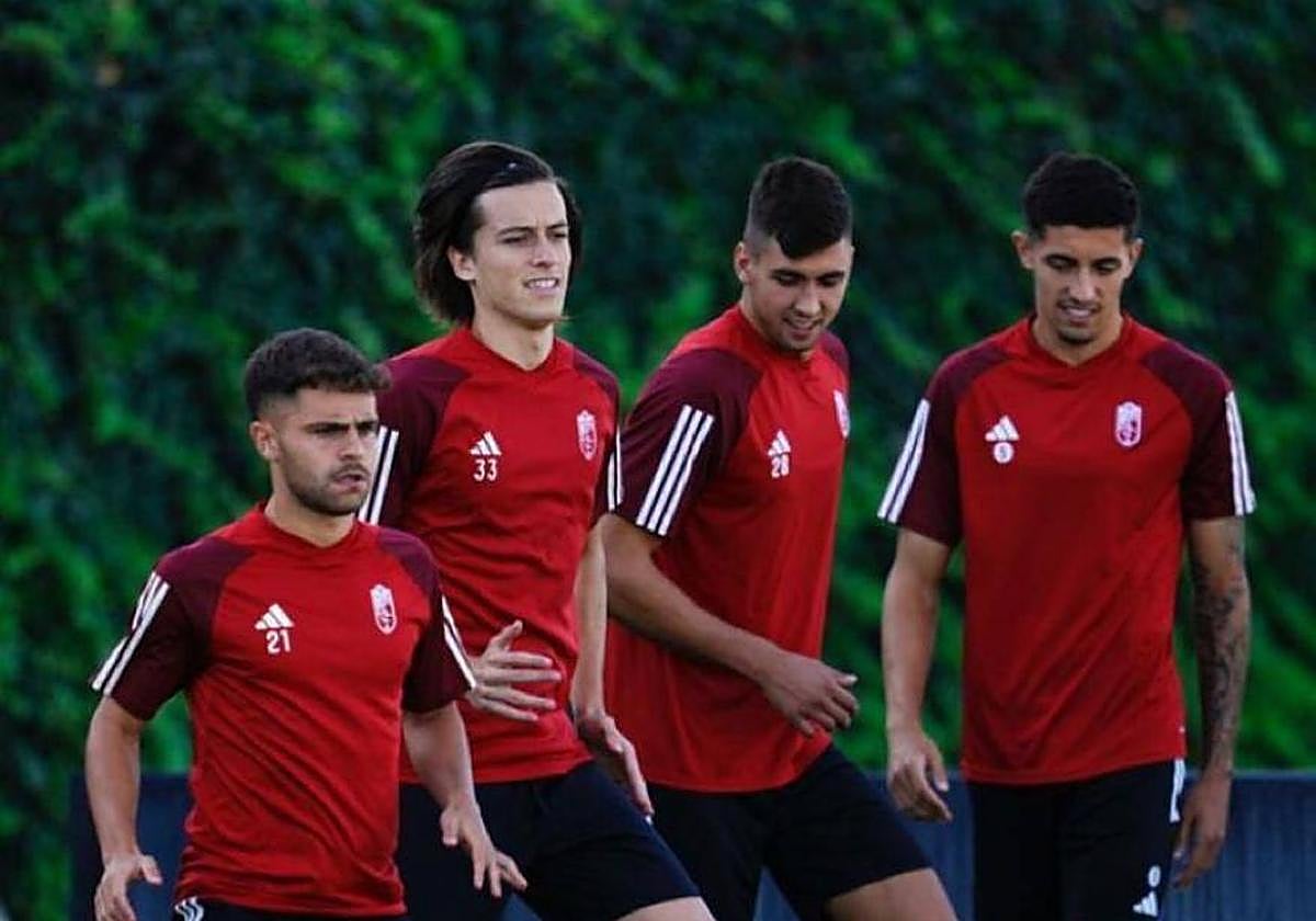 Álvaro y Torrente, junto a Melendo y Miki Bosch.