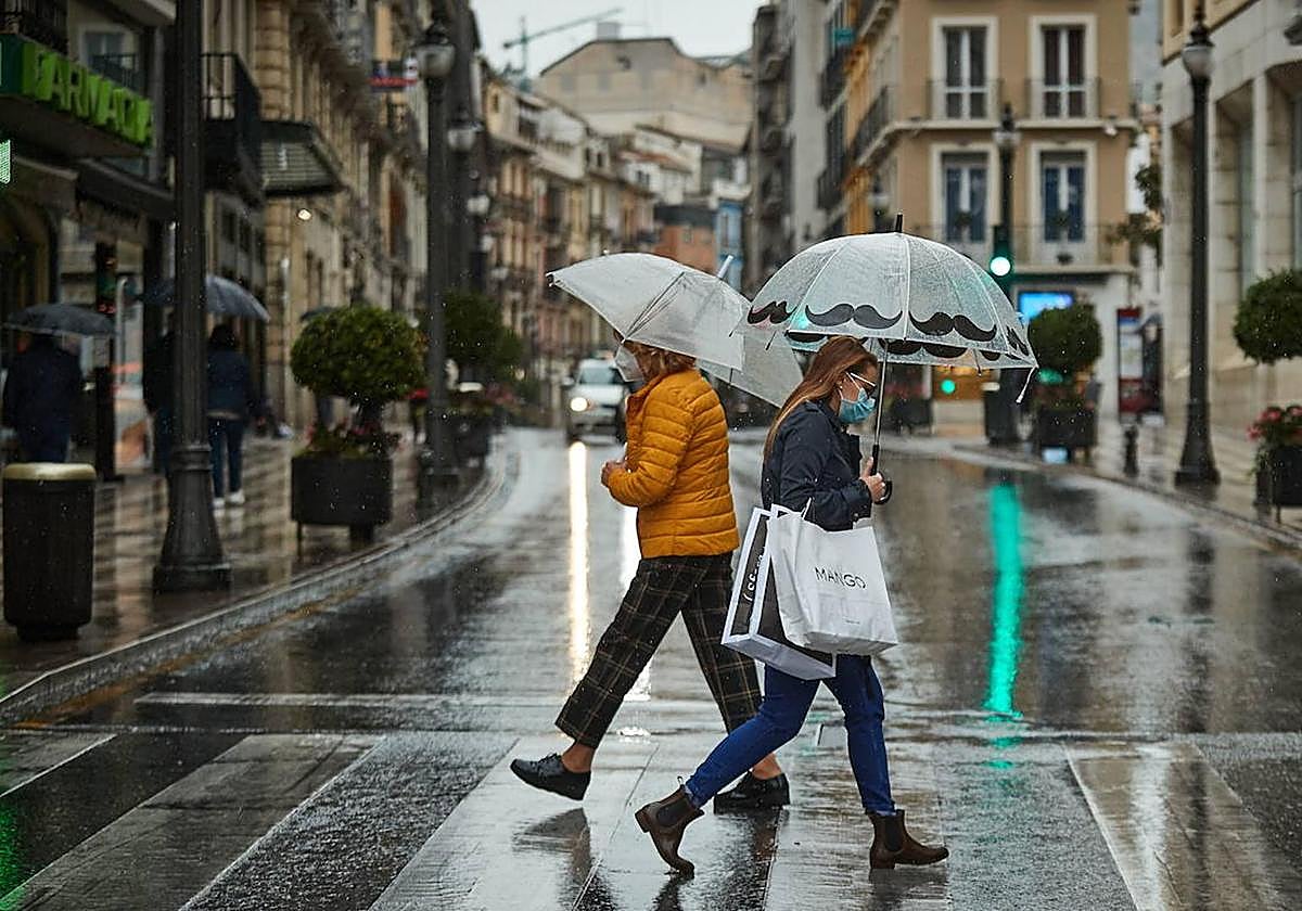 Una borrasca fría dejará lluvias, tormentas y granizo en Andalucía.
