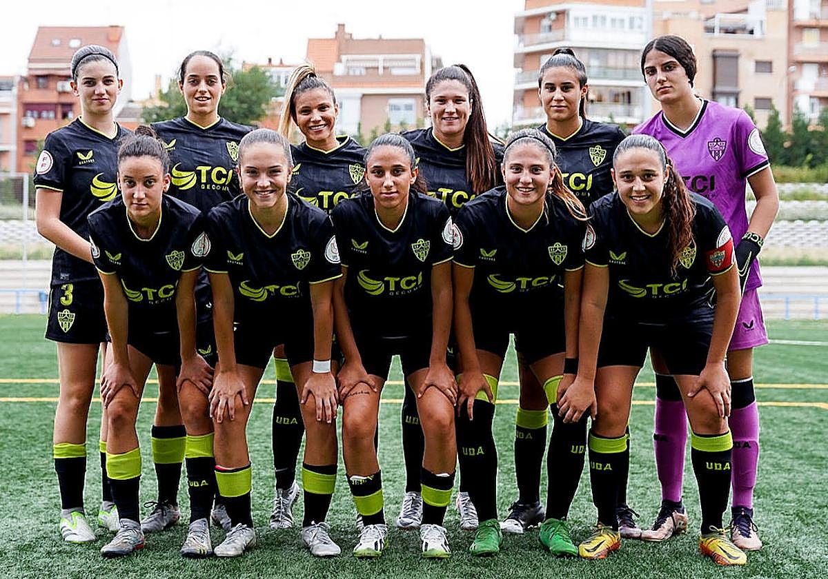 Once del Almería Femenino en Madrid.