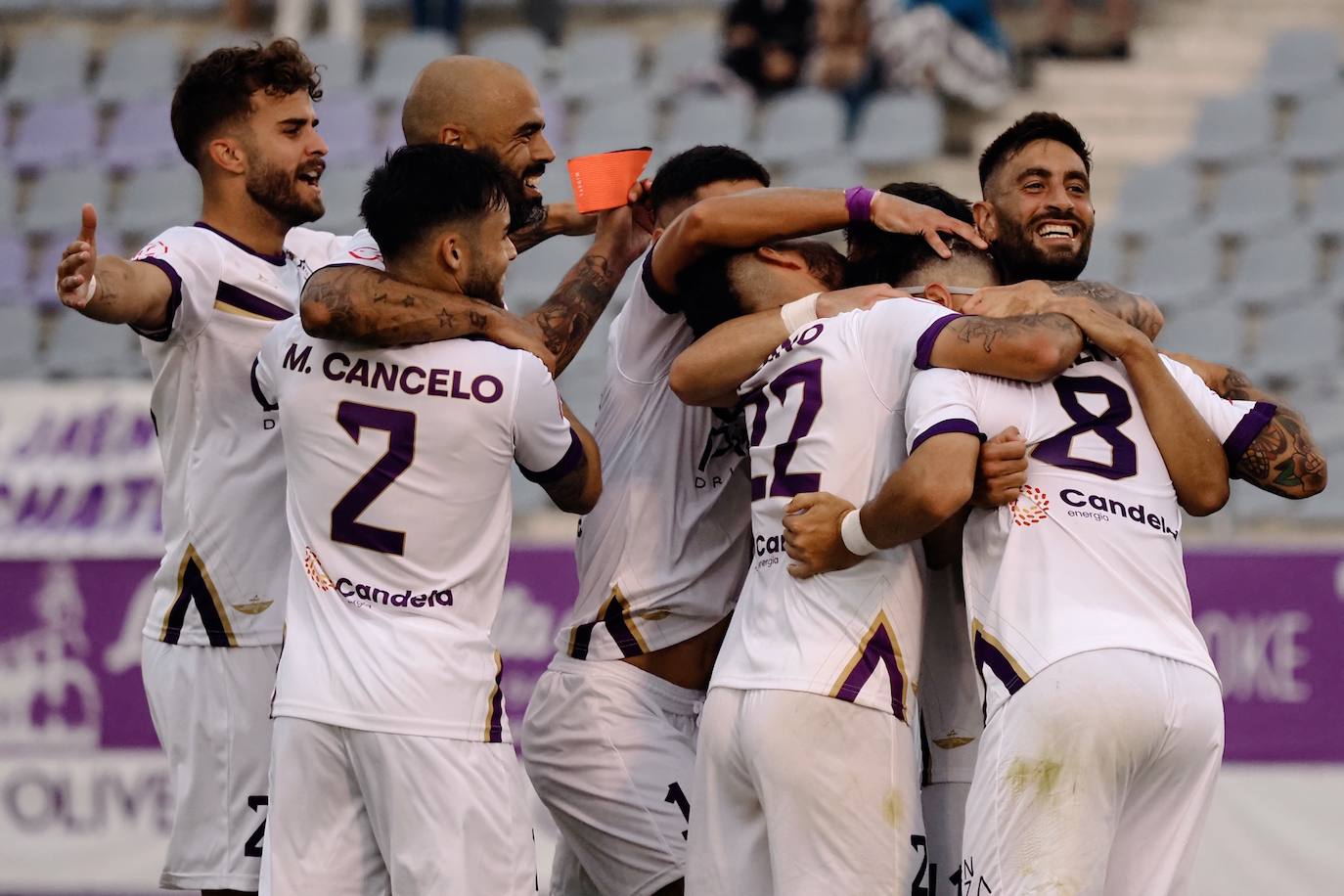 Celebración de los jugadores durante el partido.