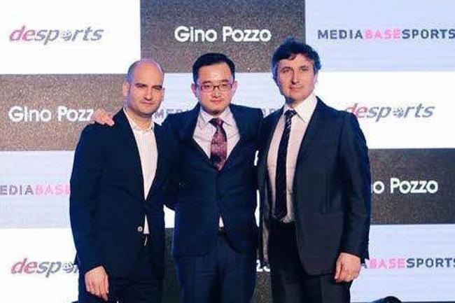 Pere Guardiola, John Jiang y Gino Pozzo, en Shanghái.