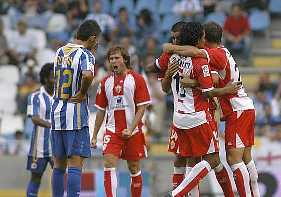 El Almería de Emery ganó a las primeras de cambio, en Riazor.