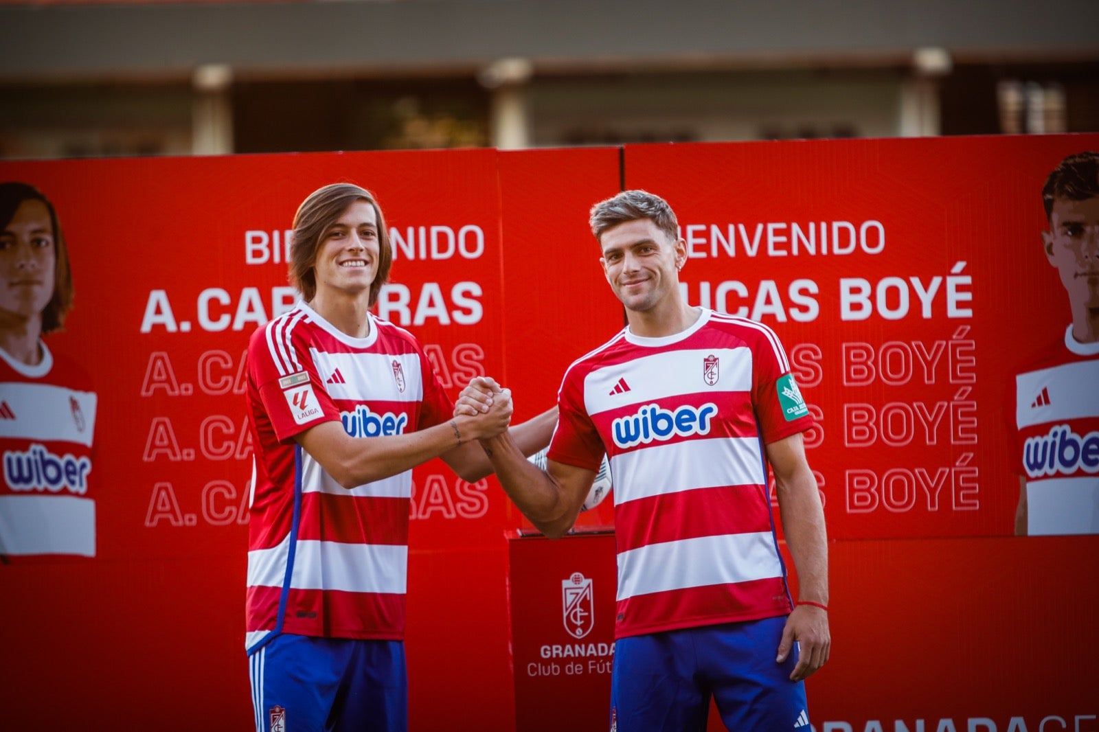 La presentación de Lucas Boyé y Álvaro Fernández, en imágenes