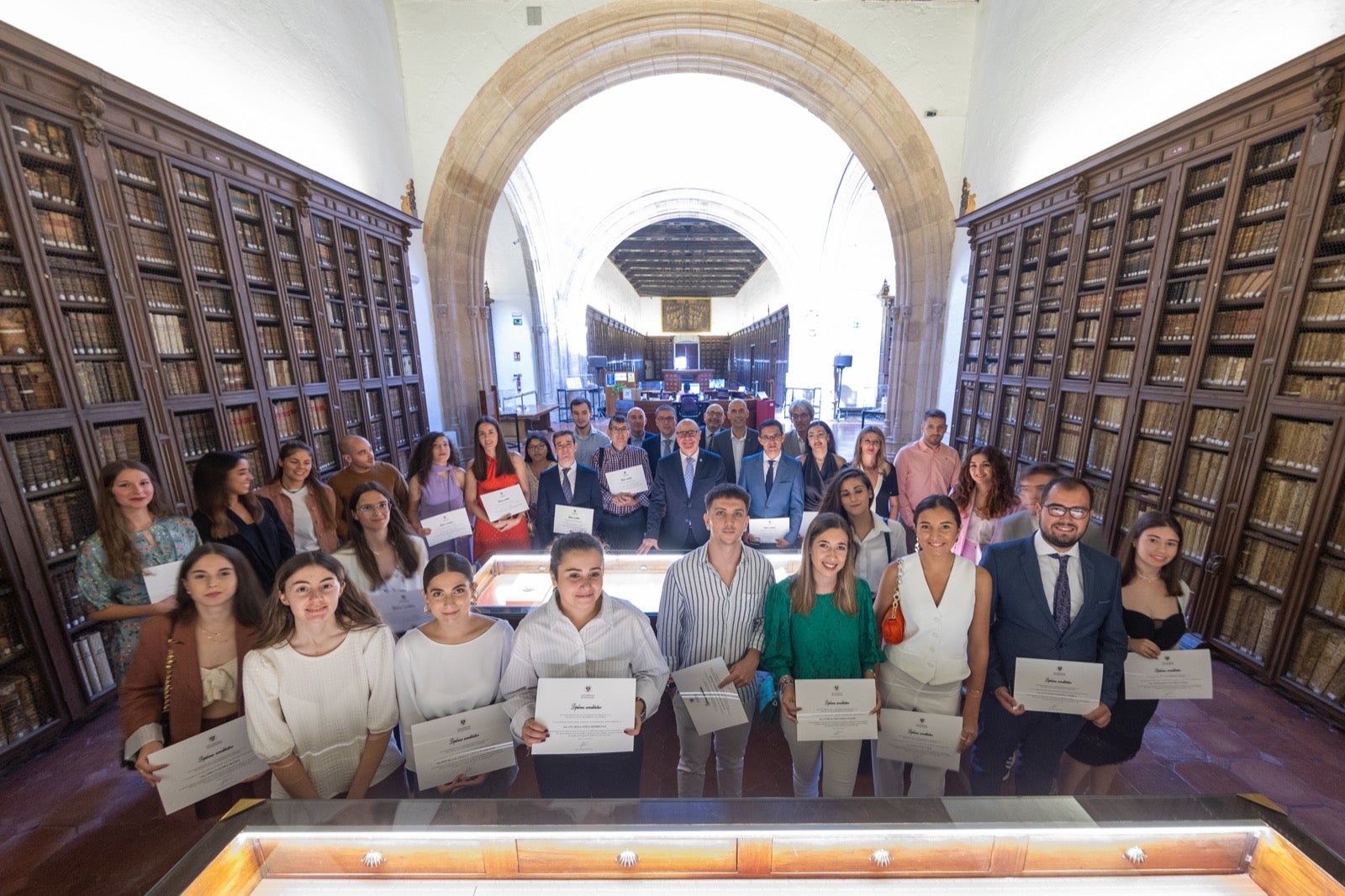 Las mejores imágenes del acto de la UGR con sus mejores estudiantes