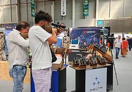 Probando los productos en Ibercaza, este fin de semana.