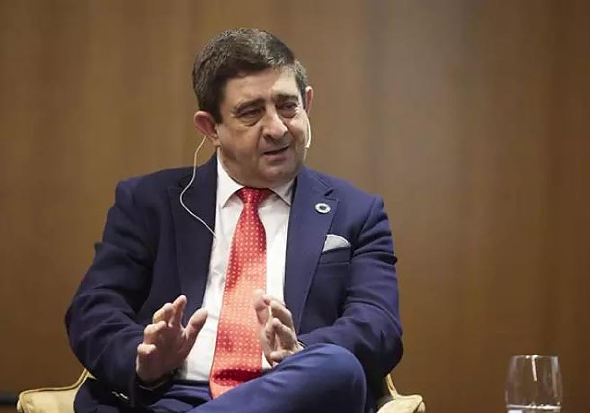 Francisco Reyes, elegido como nuevo miembro de la Junta de Gobierno de ...