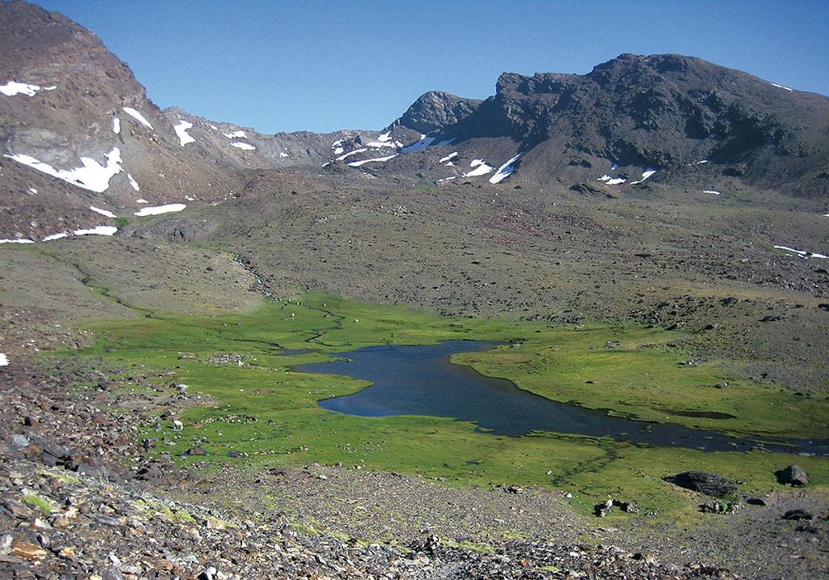 Parte del recorrido de la ruta Trevélez-Siete Lagunas