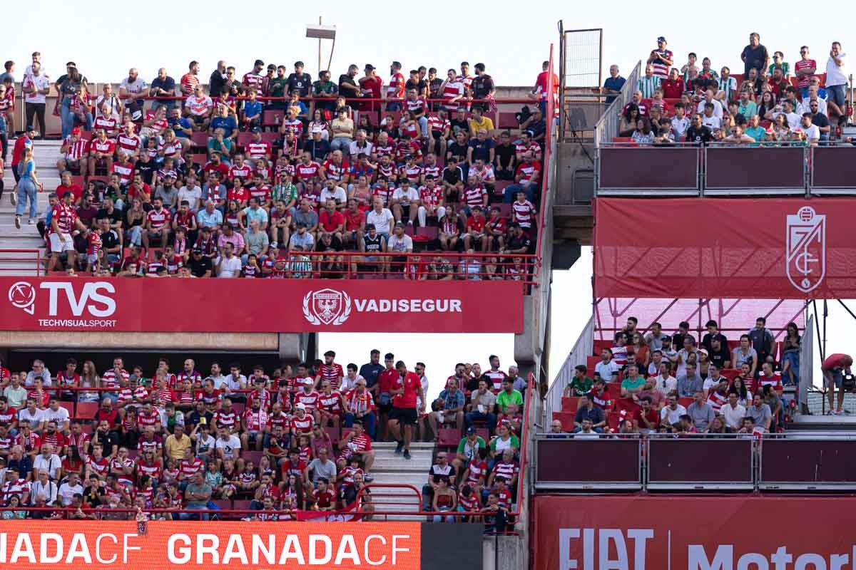 Las mejores jugadas del Granada-Betis, en imágenes