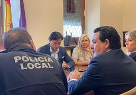 Reunión mantenida en el Ayuntamiento de Jaén.