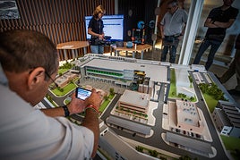 Una maqueta de la exposición.