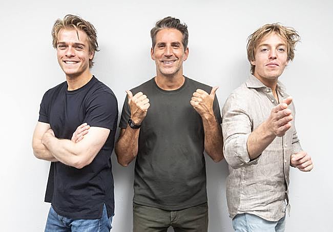 Arthur Jussen, Lucas Macías y Lucas Jussen, en los camerinos.