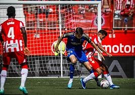 Los tres goles de Suárez demuestran que hay gol, los errores atrás que la defensa es blanda.