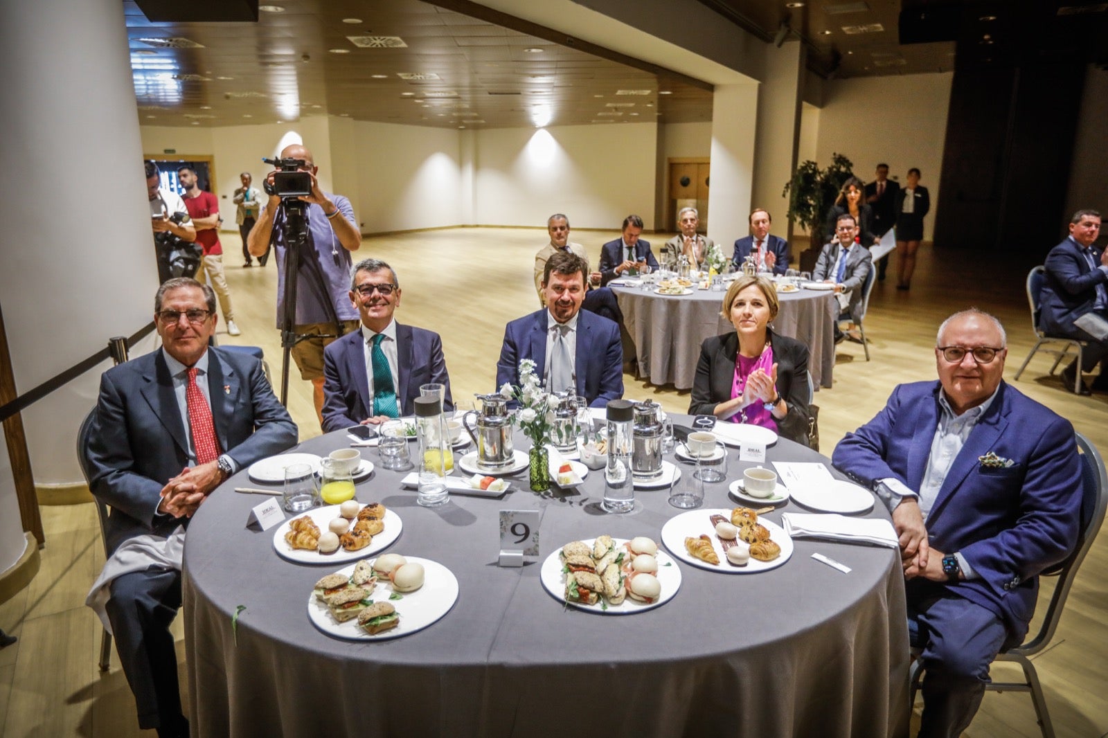 El desayuno informativo con la consejera de Fomento, Rocío Díaz, en imágenes