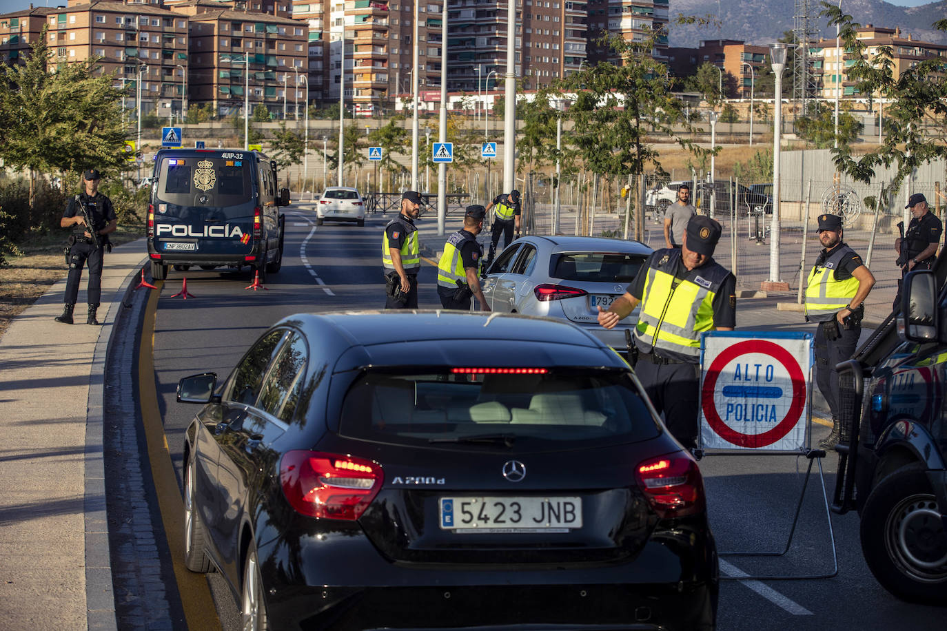 Las imágenes de los controles en los accesos a Granada por la cumbre europea