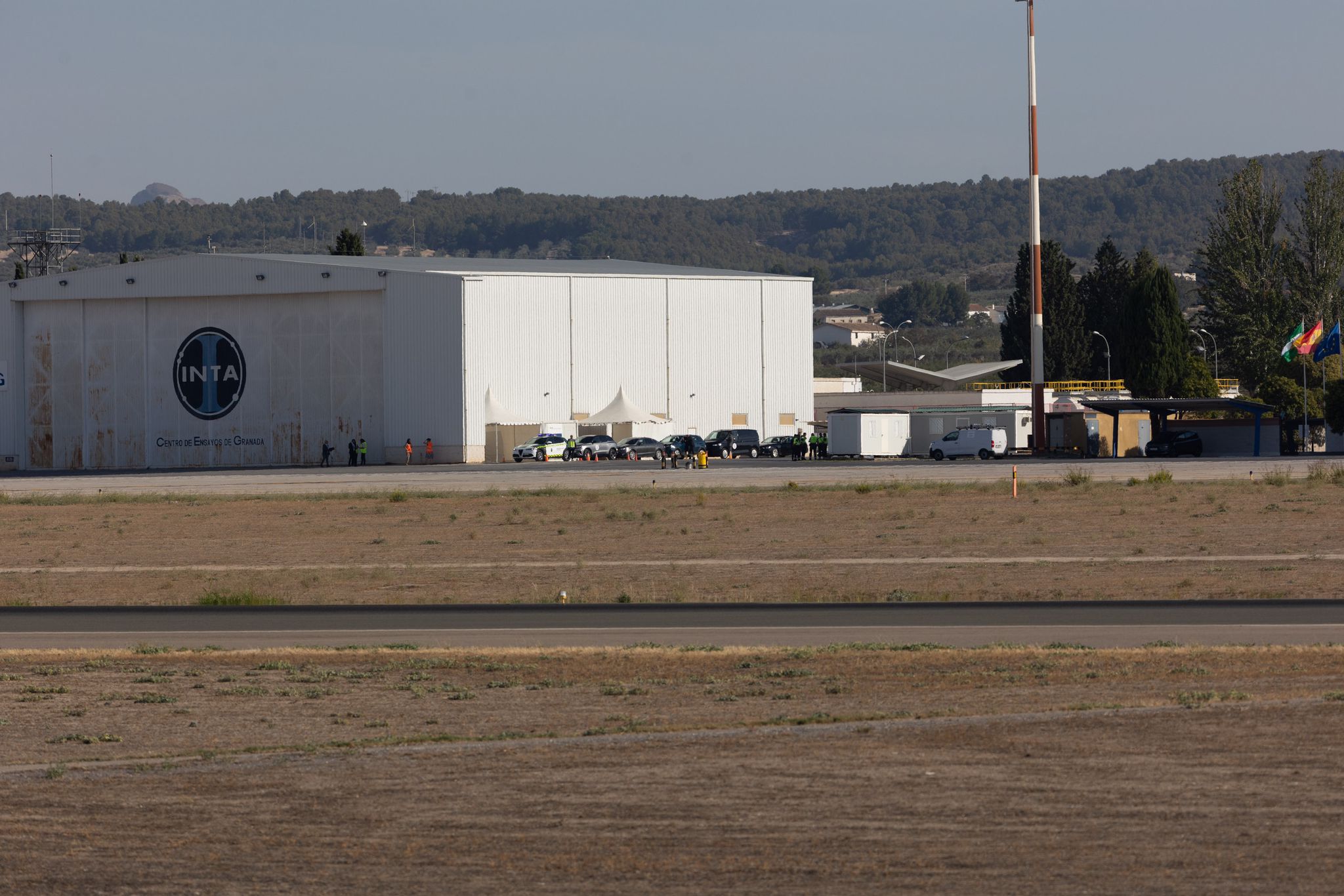 Las imágenes del dispositivo de seguridad en el aeropuerto de Granada