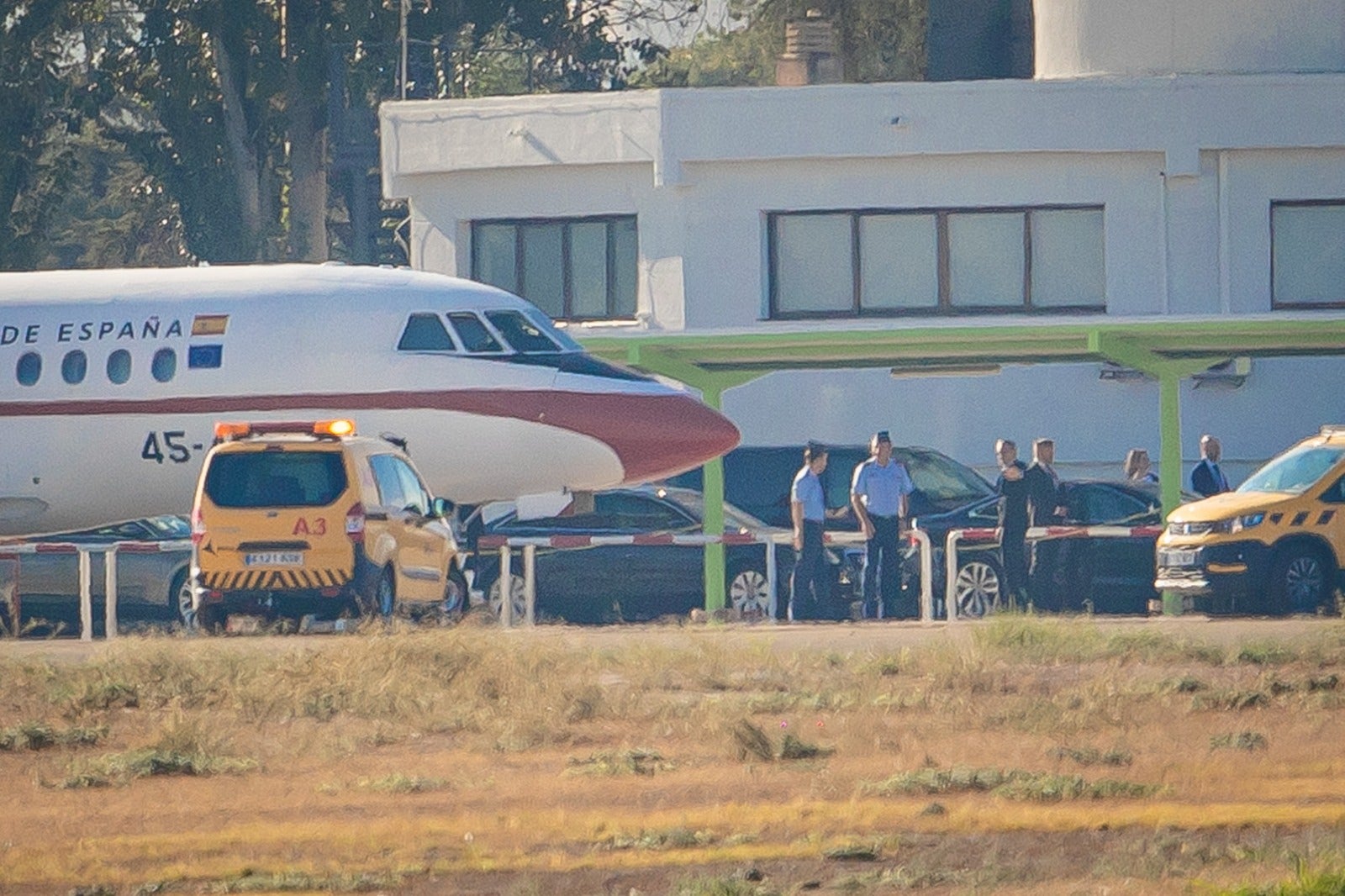 Las imágenes de los aviones de las delegaciones europeas en un día histórico para el aeropuerto