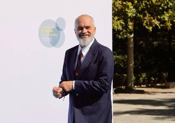 Edi Rama a su llegada al Palacio de Congresos de Granada.