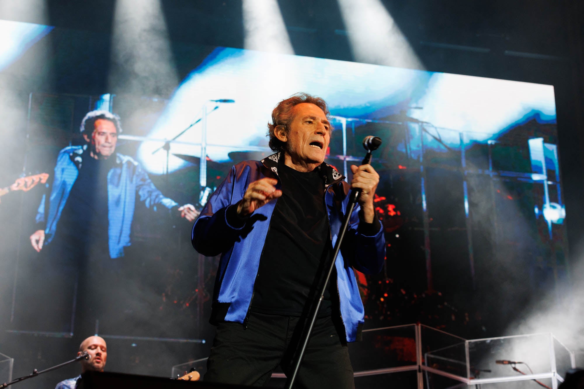 Las imágenes del concierto de Miguel Ríos en Granada